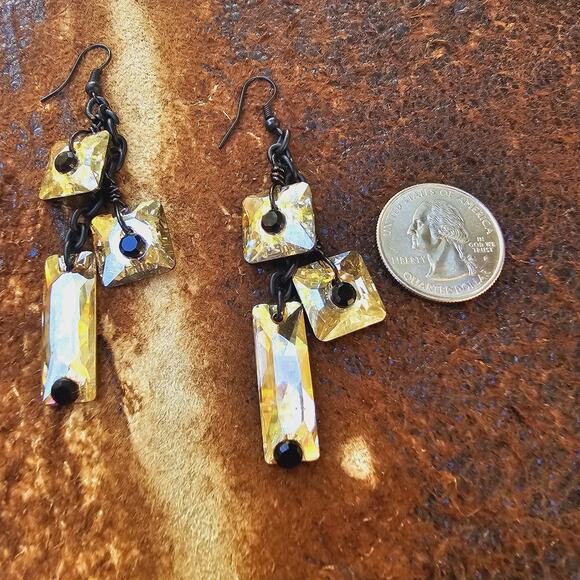 Swarovski Crytal Vint. Buttons w/Black Oxy. Chain Drop Earrings - Picture 5 of 7